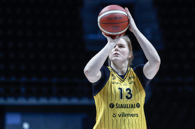 Paaiškėjo dėl 3333 eurų prizo kovosiančios „Nostra“ snaiperės konkurso dalyvės